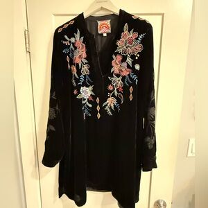 Johnny Was black velvet & silk tunic, Size 1X